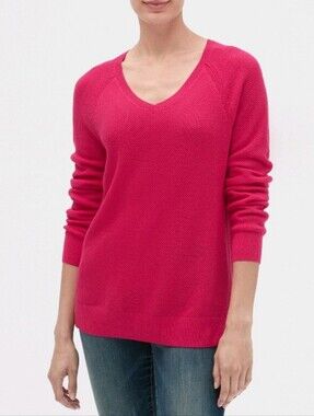 Gap VNeck Sweater